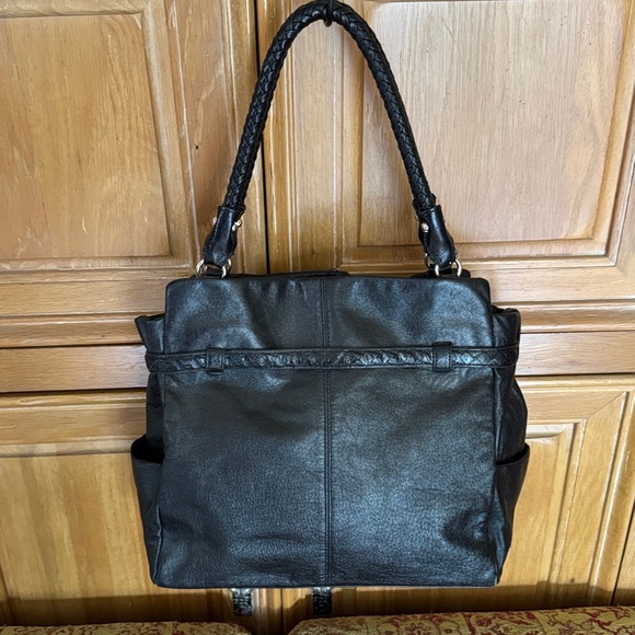 🩷 Elliott Lucca; Blk Leather Designer Handbag w/Zipper Closure + Braided Straps! - Picture 2 of 16